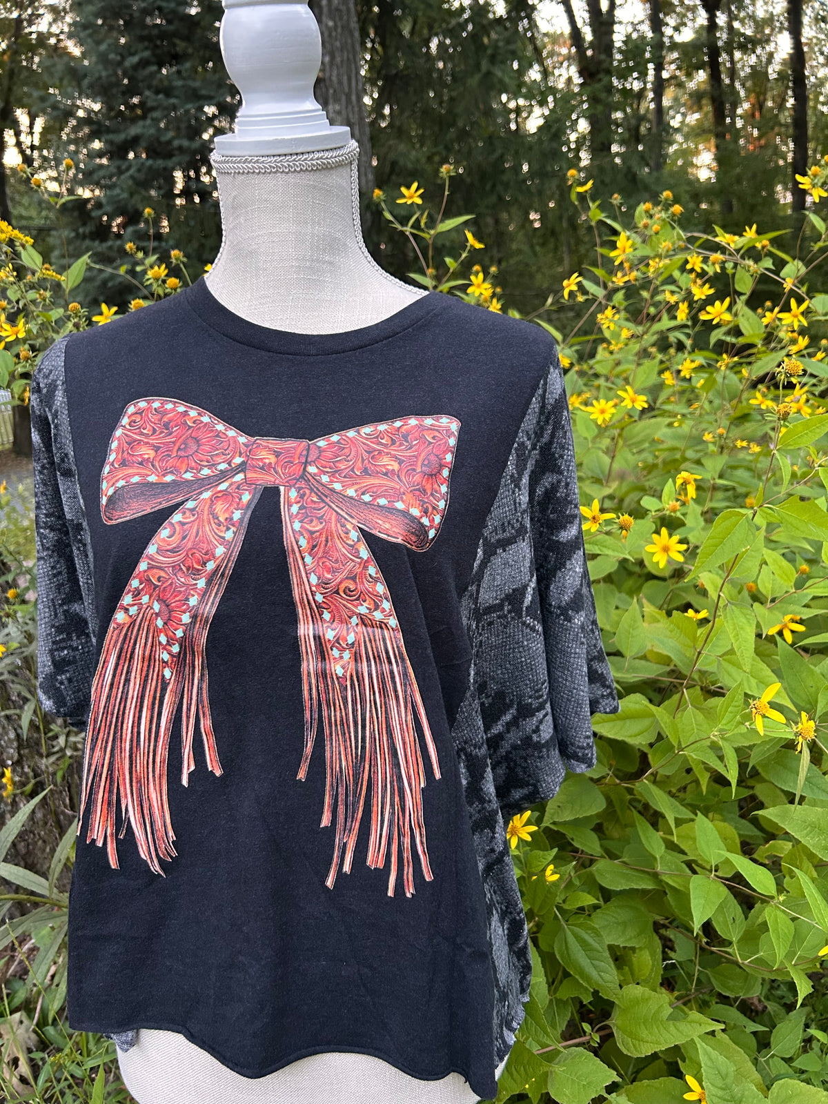 Western Bow Reworked Top