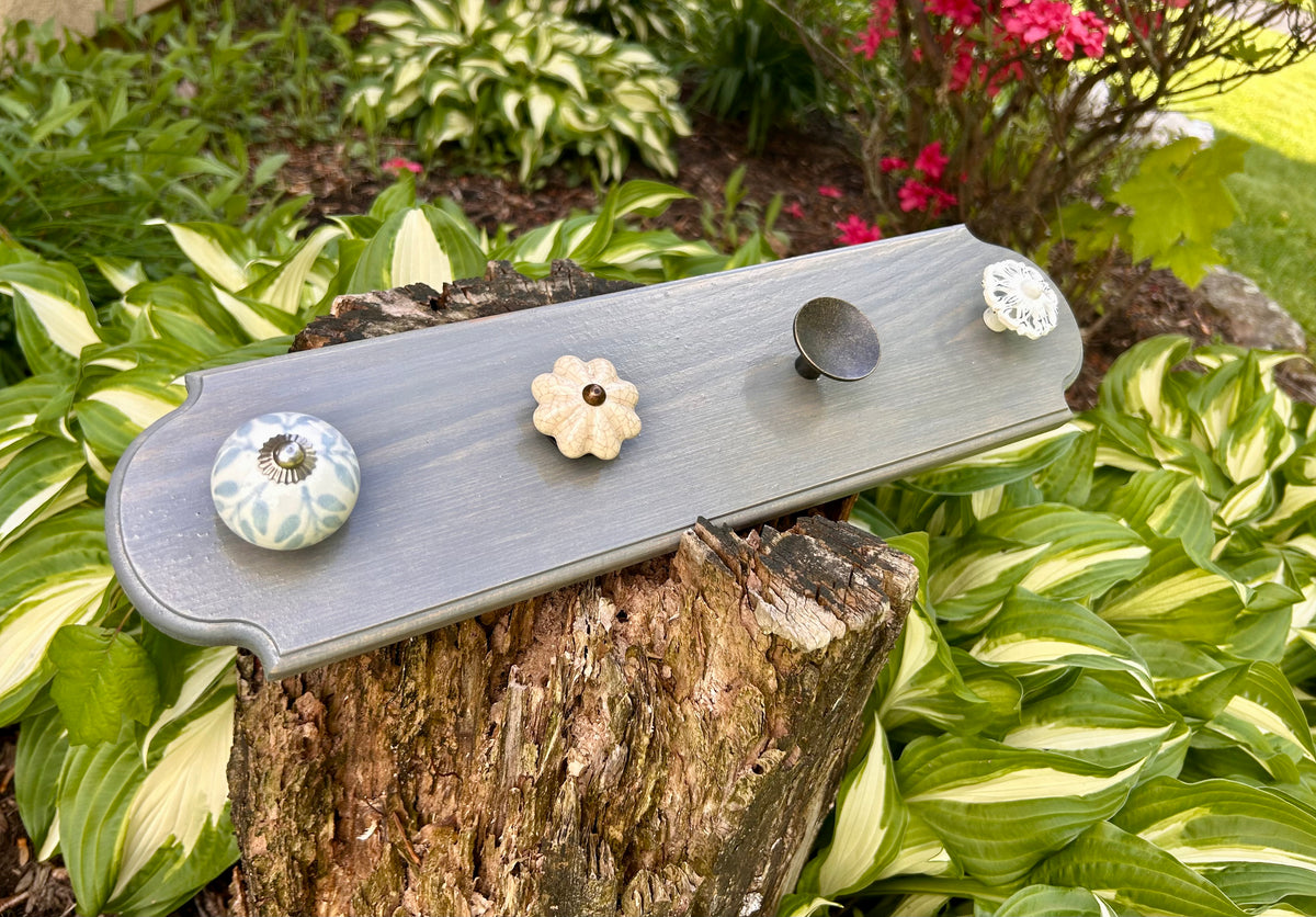 Handcrafted Vintage Knob Jewelry/Key Hanger Grey Wood