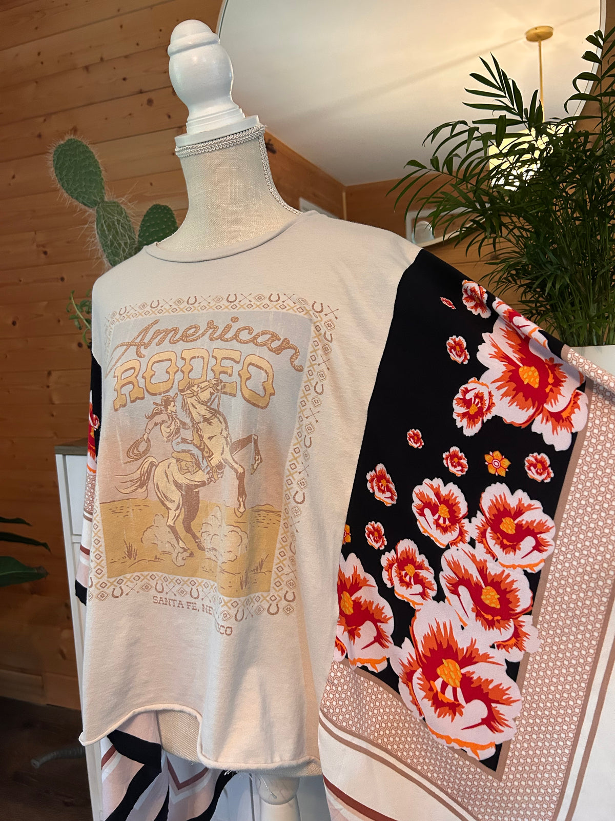 American Rodeo Floral Sleeve Top